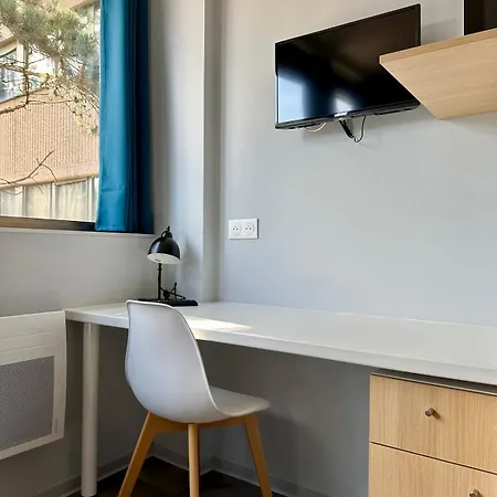 73 Renove Et Equipe - Nancy Chru,cesi,fac